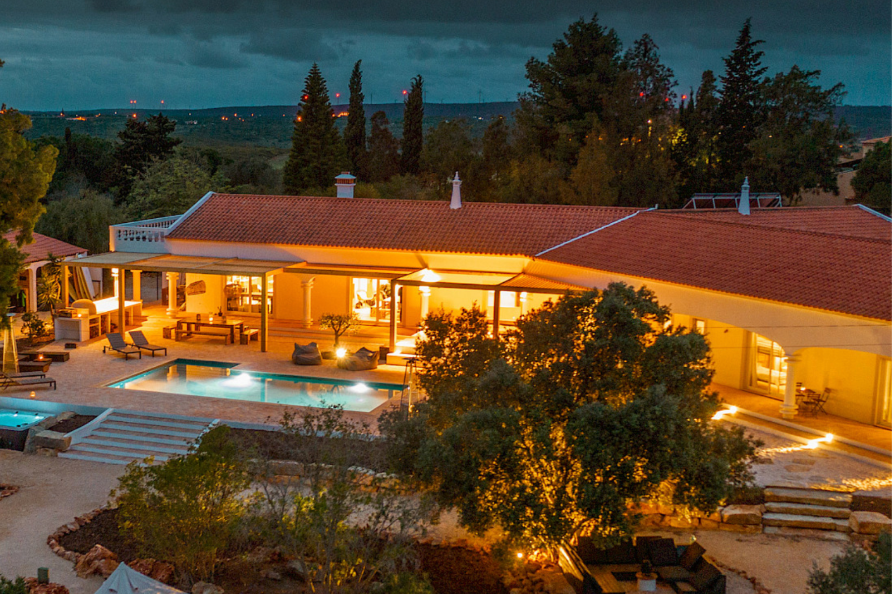 polyamory retreat